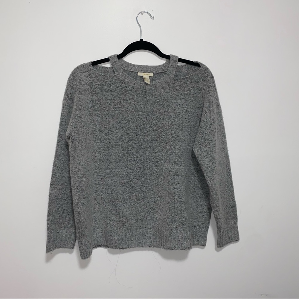 SOFT CUT-OUT SHOULDER SWEATER